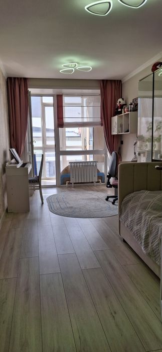 Продам евротрёхкомнатную квартиру