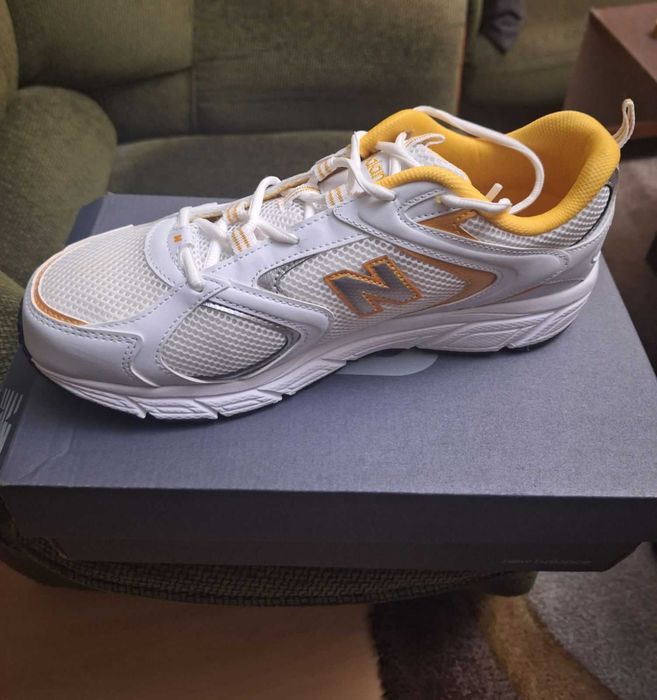 Маратонки New Balance