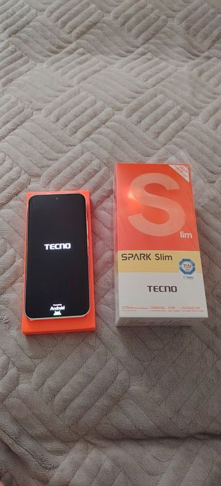 Продам  либо обменяю с моей доплатой до 100т новый смартфон Tecno Spar
