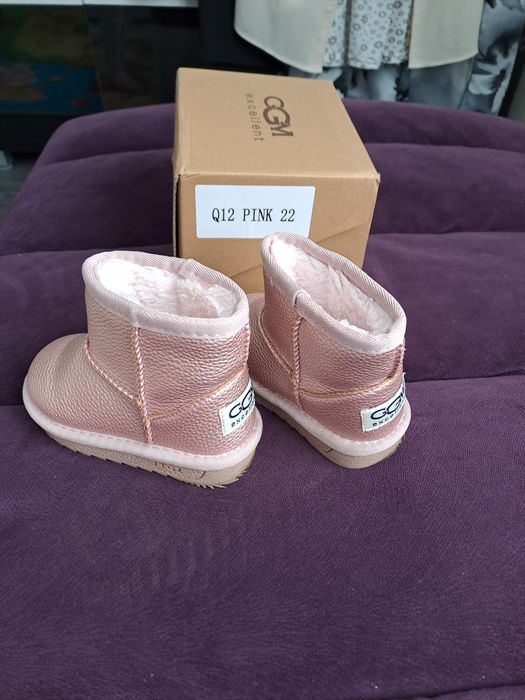 Ghetute iarna tip ugg nr 22