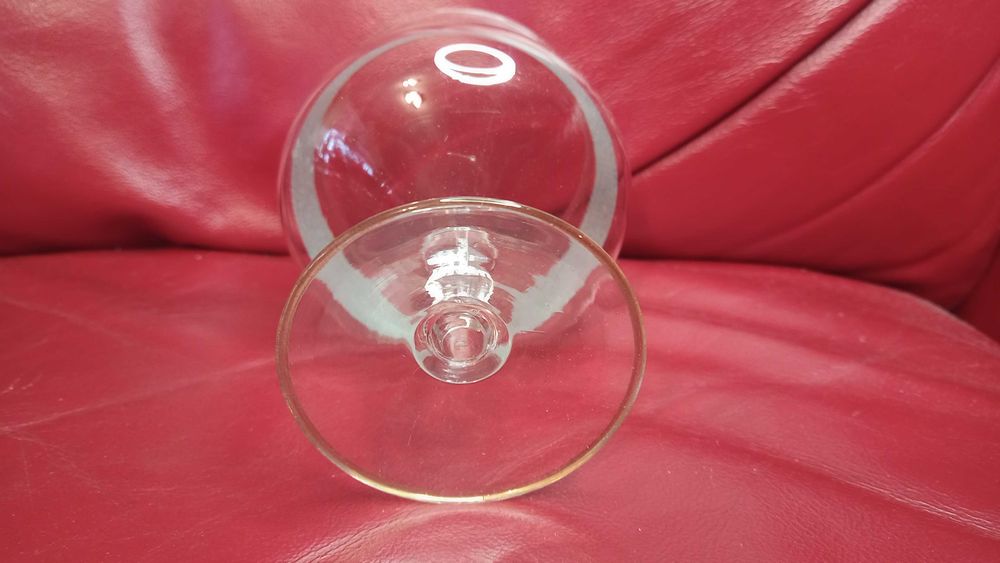 Много красиви ретро шампанки, златни кантове, цветна посипка, 6 бр