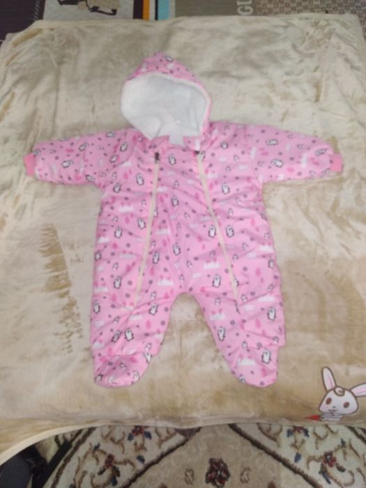 На девочьку до 6 месяцев