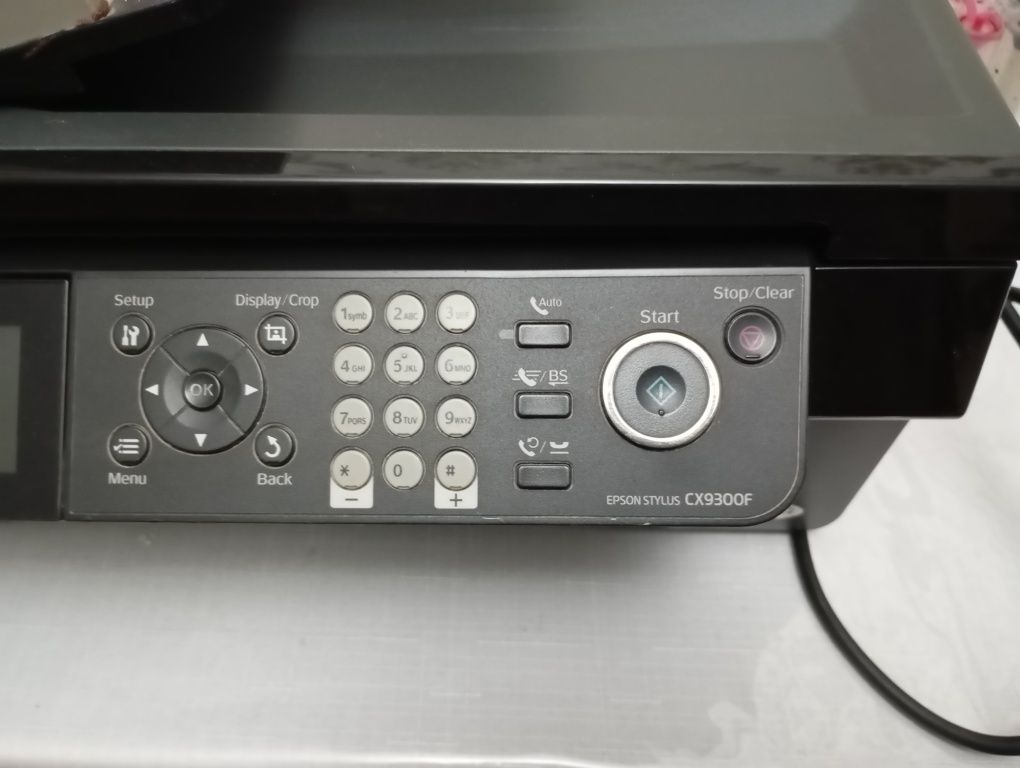 Продам принтер Epson на запчасти