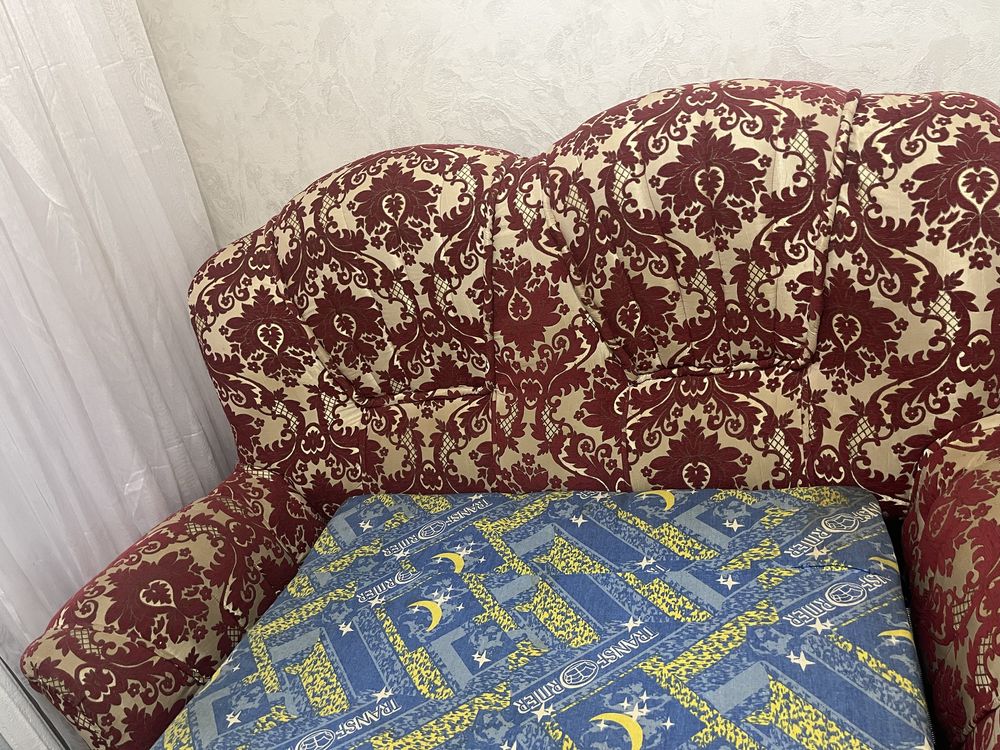Продам диван-кровать б/у , в отличном состоянии