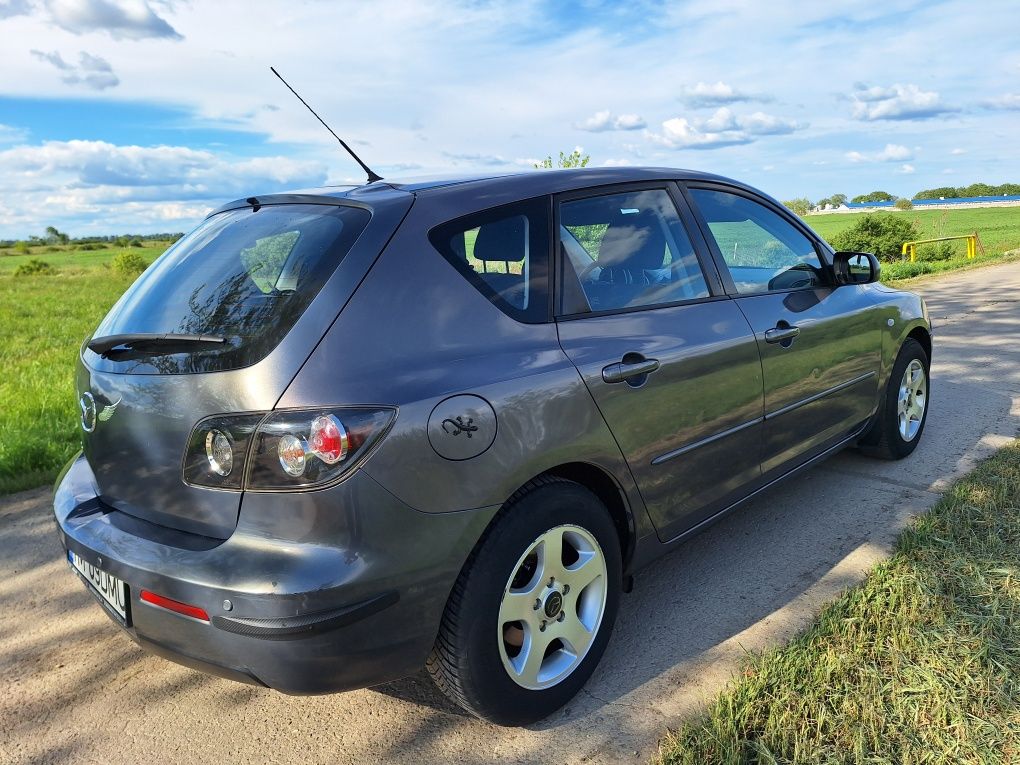 Mazda 3 II Hatchback (BK) 1.6i 2006