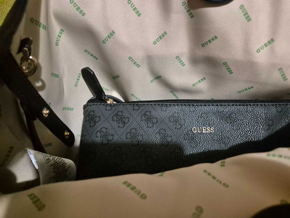 Нова чанта Guess
