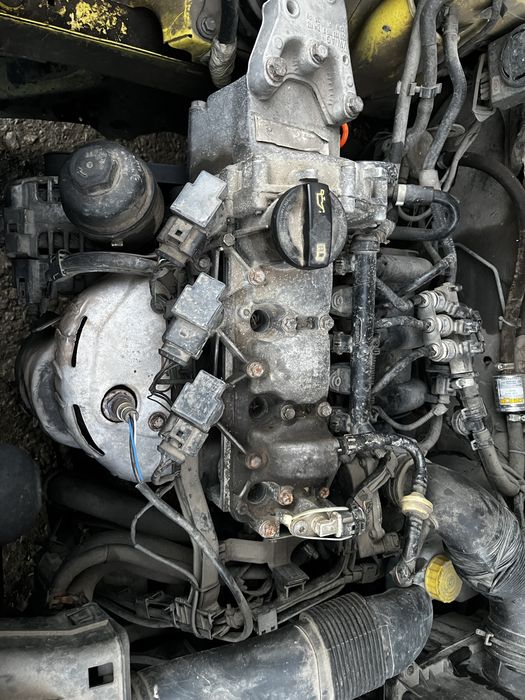 На части шкода фабия 1.2 бензин