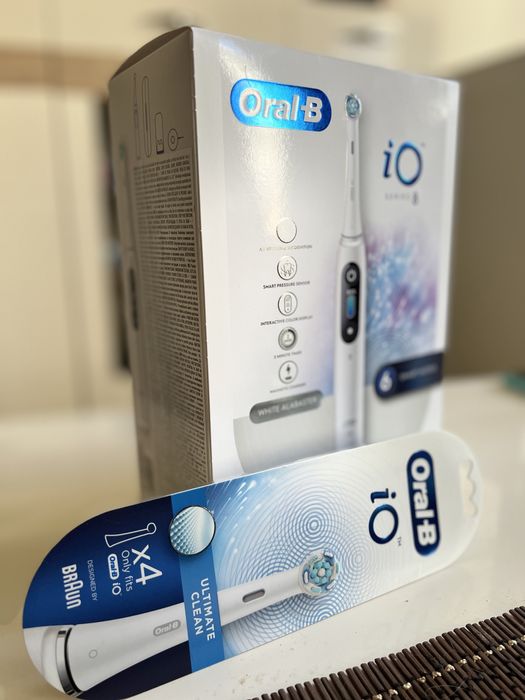 OralB iO 8 нова ел четка + накрайници