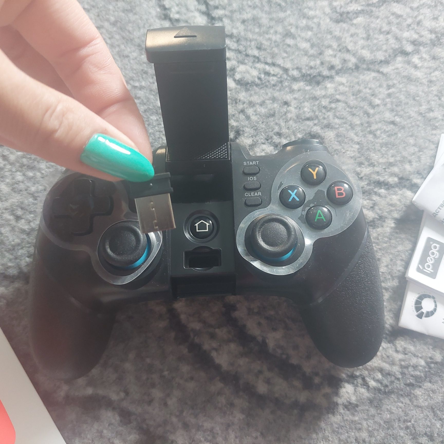 Gаме Контролер IPEGA PG-9156
GAME КОНТРОЛЕР IPEGA PG-9156
Геймин