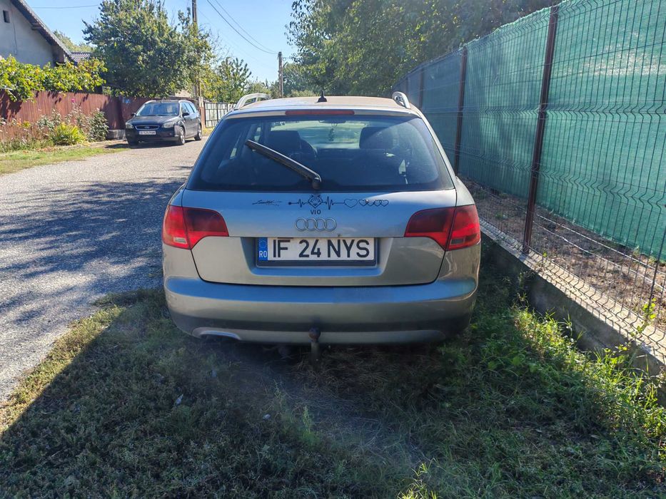 Audi A4 cutie defecta