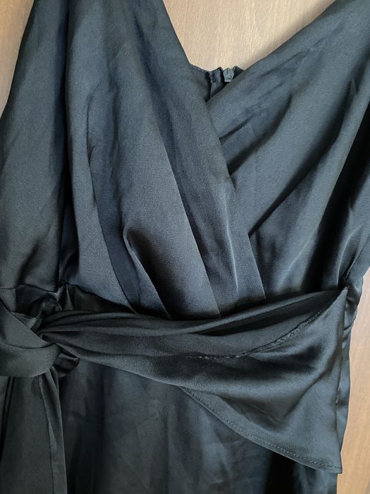 Rochie pentru nunta sau banchet neagra satinata