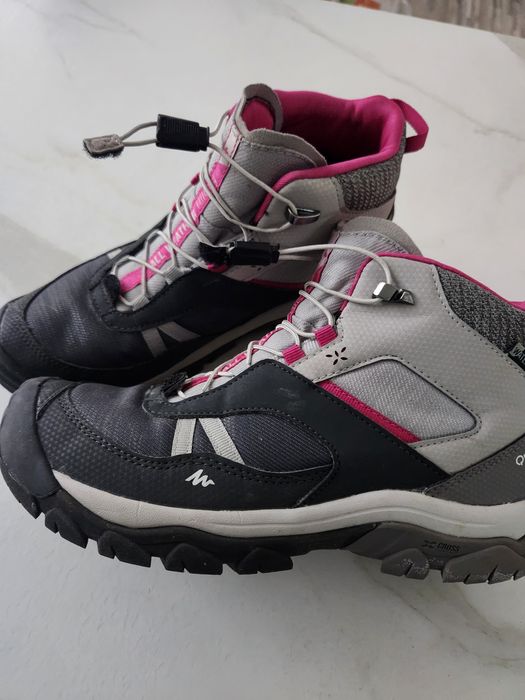 Детски зимни боти