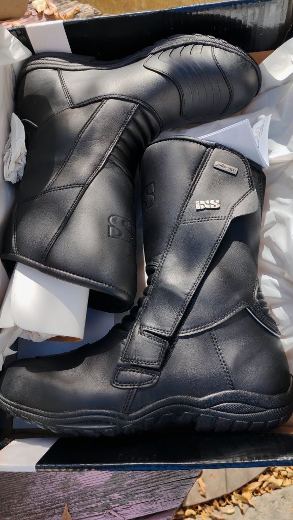 IXS motor boots IXS