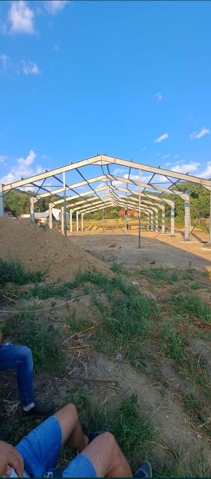 Vand hala metalica din europrofile demontabila pe suruburi