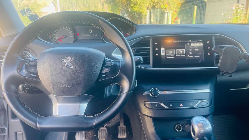 Peugeot 308 SW N1