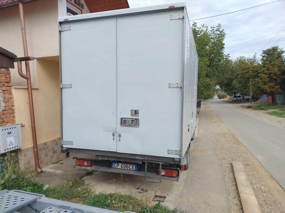 Vând Renault Mascott 2.8