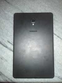 Срочно продаю планшет Samsung Tab A