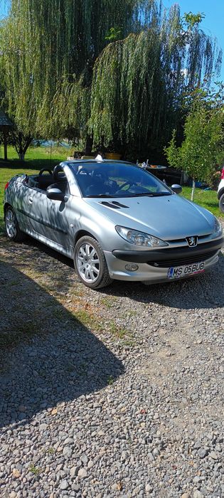 Vând Peugeot 206 cc