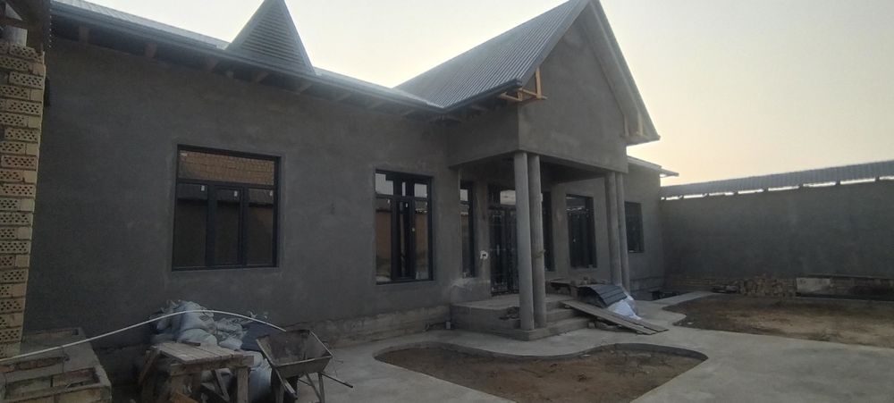 Продаётся евро дом, махалля Сугдиёна.