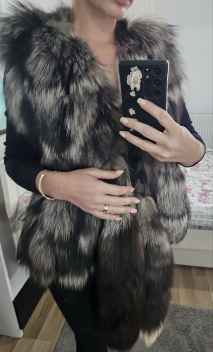 Blană naturală din vulpe argintie