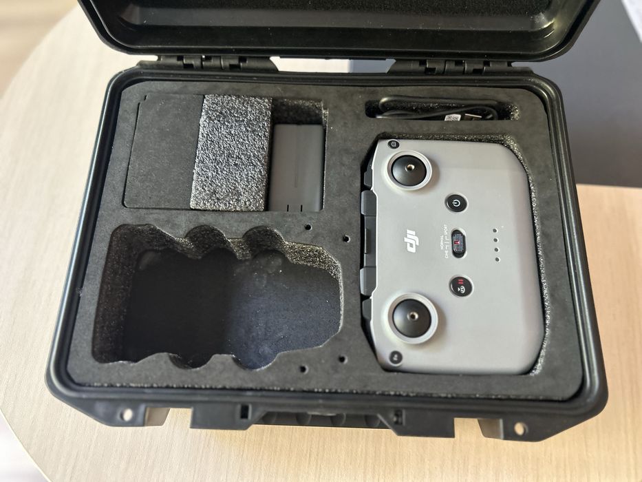 Продавам DJI Mini 2 SE