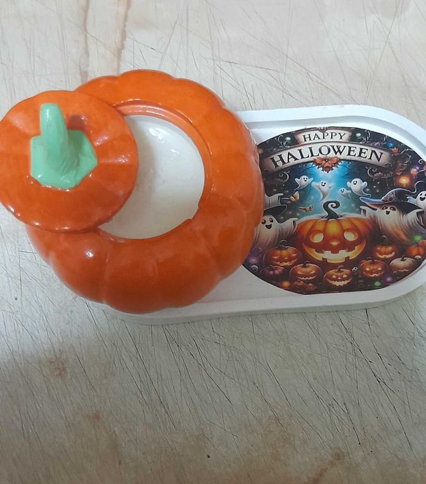 Dovleci cu ceara din soia și tavita pt halloween