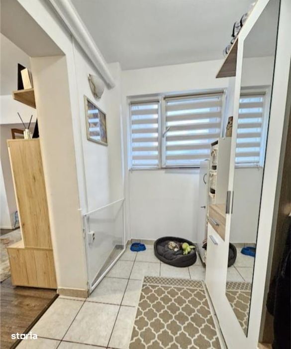 Apartament spațios cu 2 camere Pandurilor