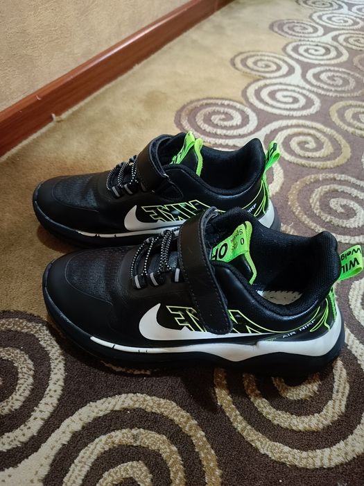 Кросовки 41 размер.