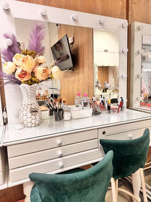 Продам Бизнес салон красоты в БЦ Прогресс