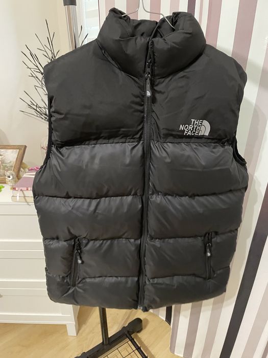 яке Адидас ,елек  и грейка north face , Bershka