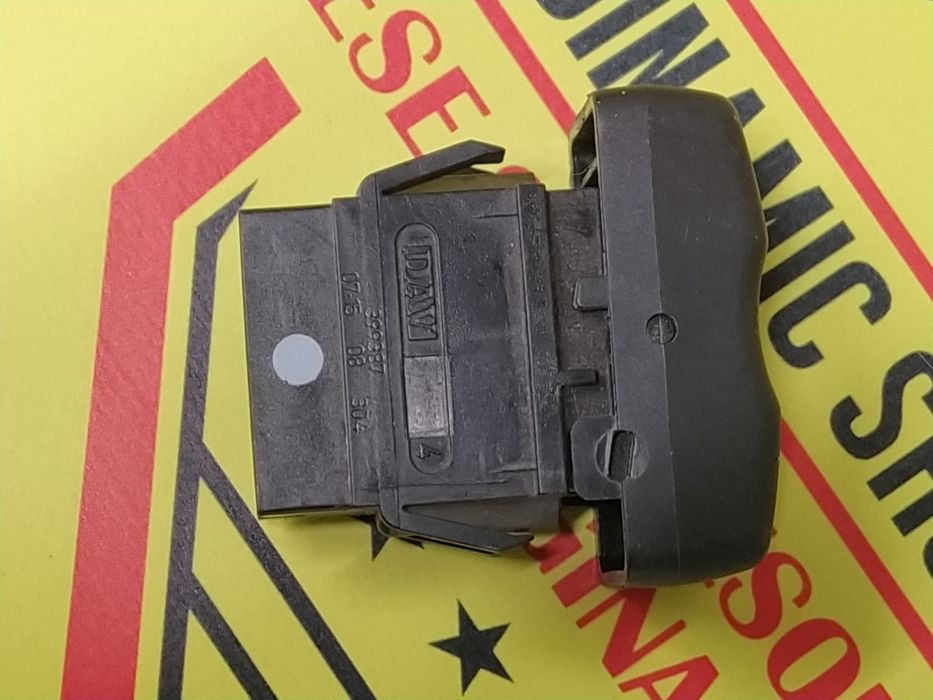 Buton dezaburire luneta + oglinzi Dacia Logan an 2004-2008