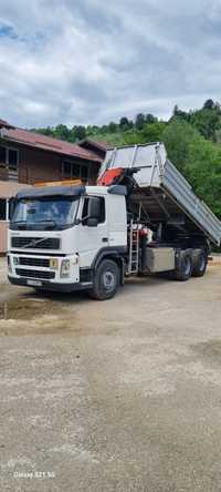 Camion Volvo 6x4 Basculabil 3 părți. Cu Macara 6.5 Tone