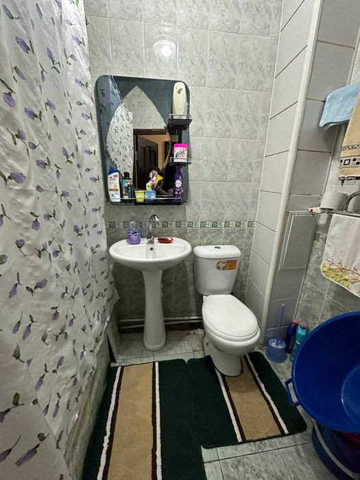 Срочно квартира сотилади ц12да 3/3/5