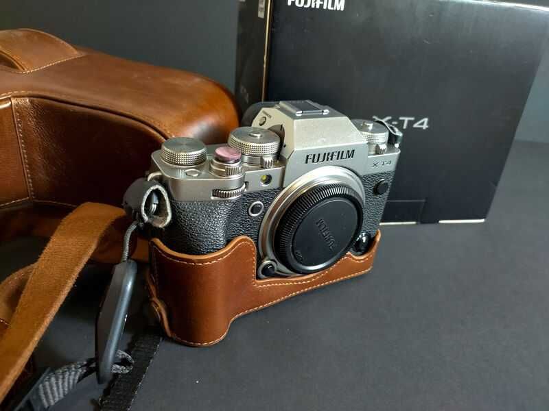 Фотоапарат Fujifilm X-T4