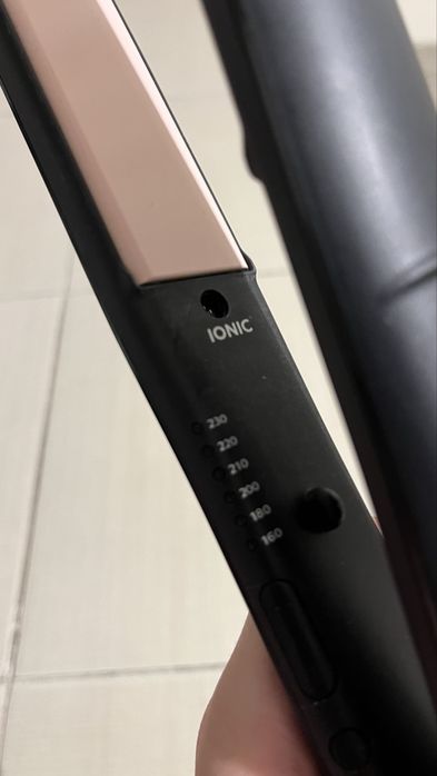 Placa de indreptat parul PHILIPS StraightCare Essential BHS378/00