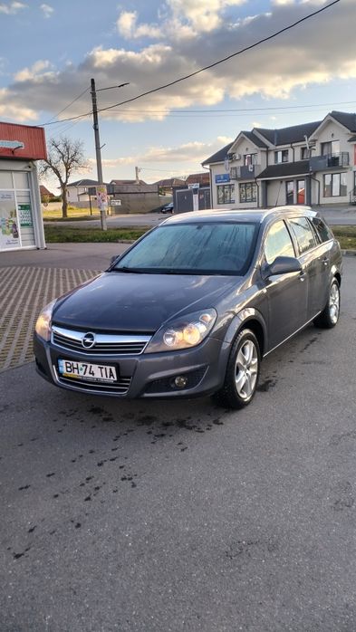 Opel Astra H - 2012