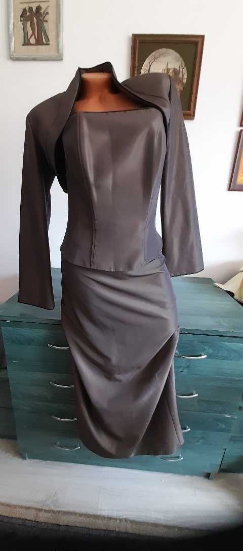 Rochie de seara si costum dama taior/fusta