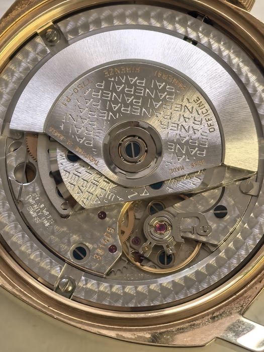 Златен Panerai Luminor Marina 18K Yellow Gold Limited Edition