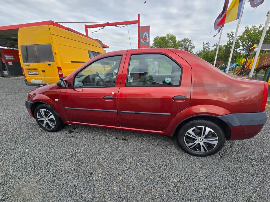 Dacia Logan 2005 – 1.4 benzină, climă montată, stare bună