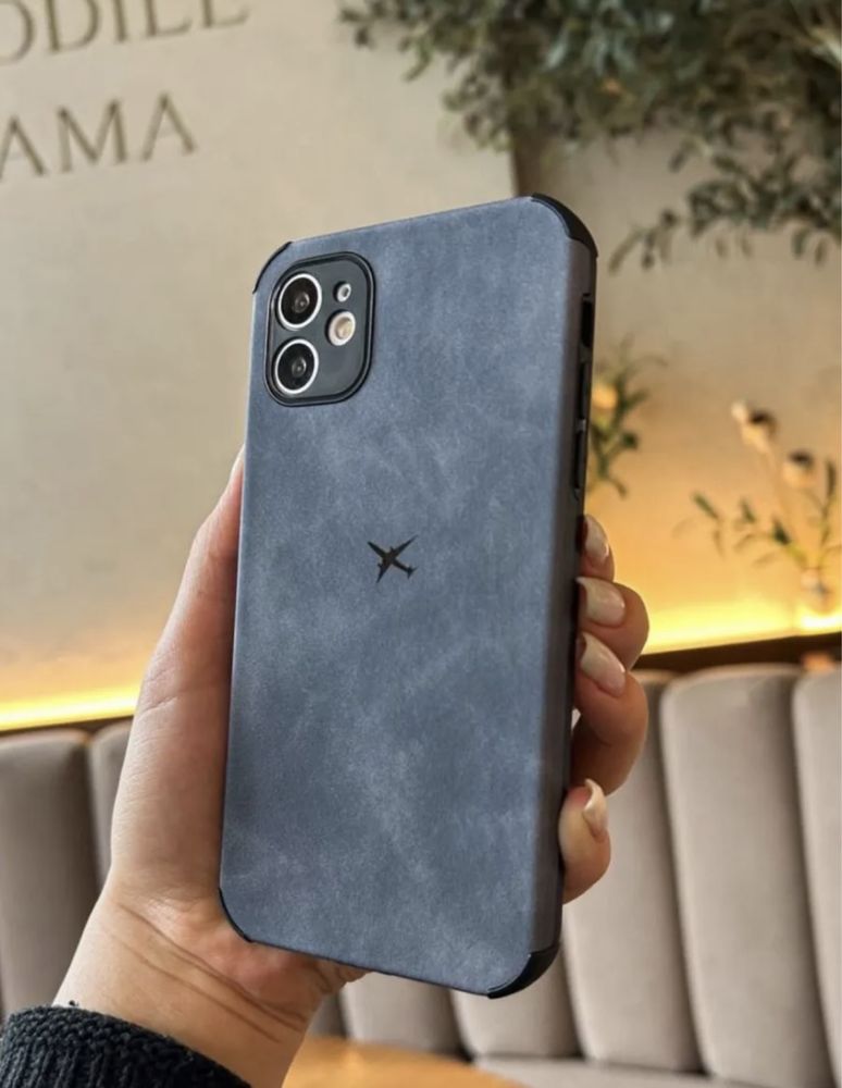 Чехол для iPhone 11