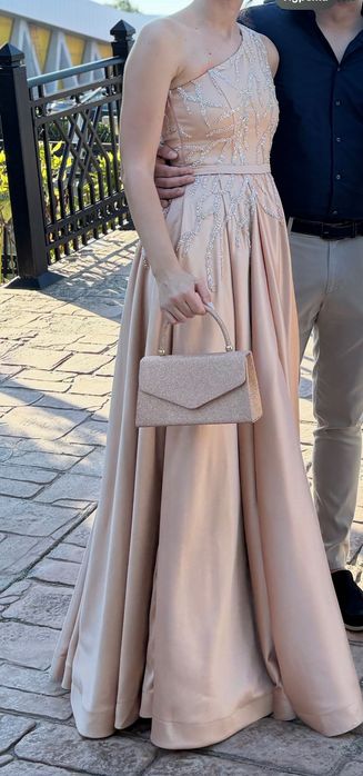 Официална дълга рокля