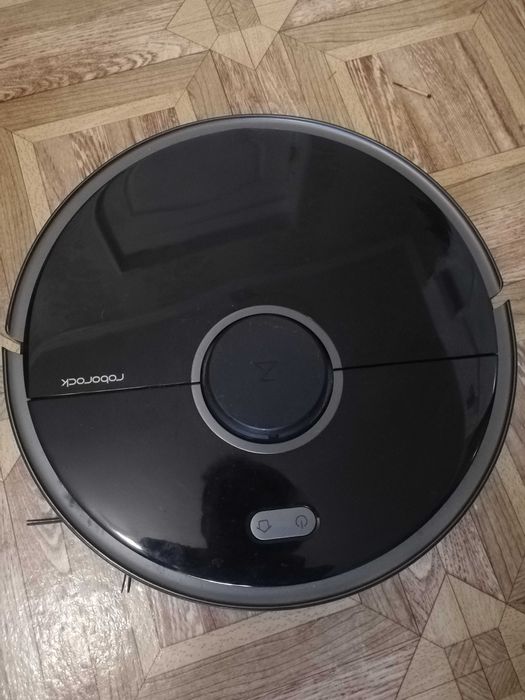робот пылесос ,, roborock s5 max