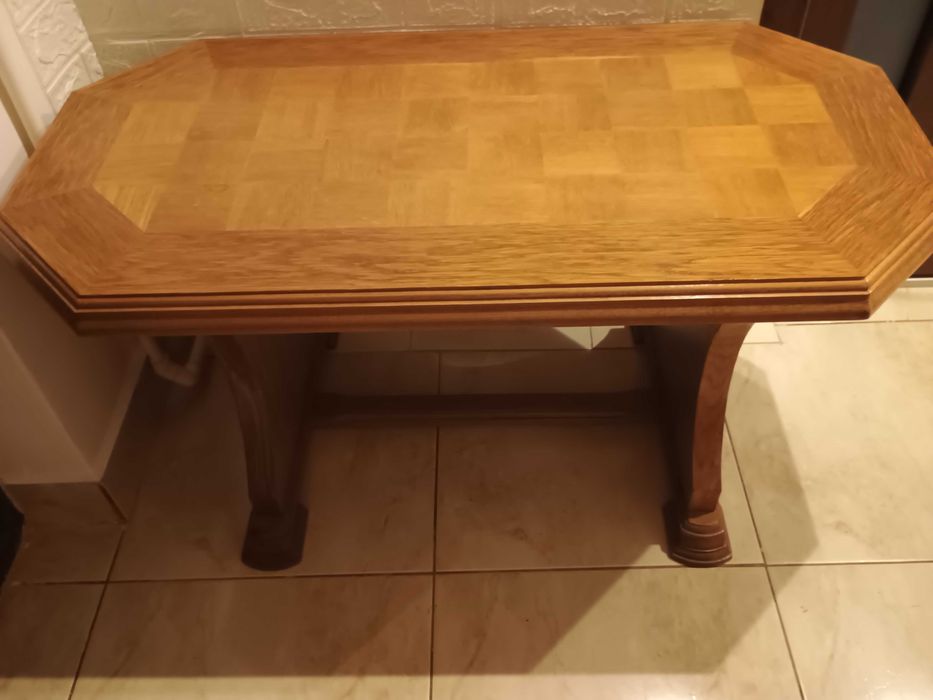 Măsuță de cafea din lemn masiv