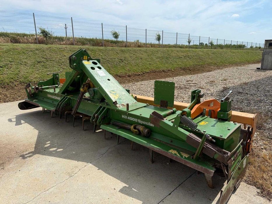 Grapa rotativa/ freza Amazone