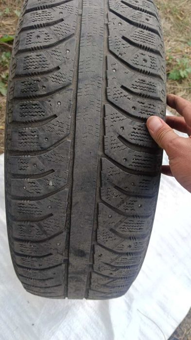 Зимние шины 225/65 R17
