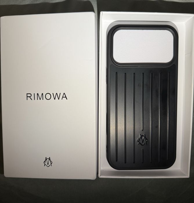 Husa Rimowa - Iphone 17 Pro Max
