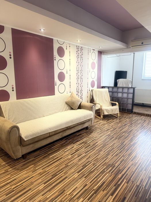P.F Inchiriez apartament 3 camere Nicolina- Rondul Vechi