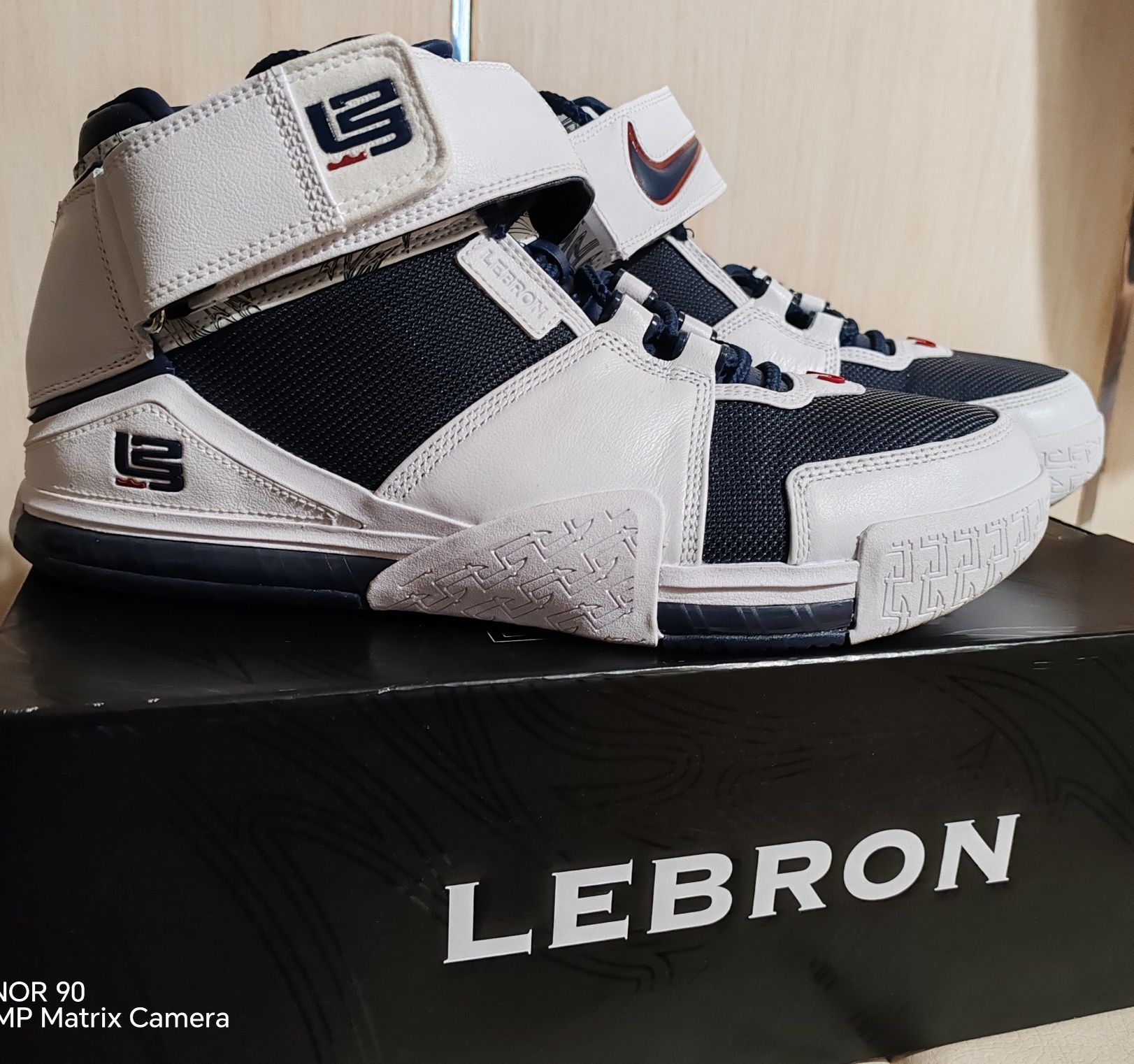 Nike Zoom Lebron II баскетболни Маратонки