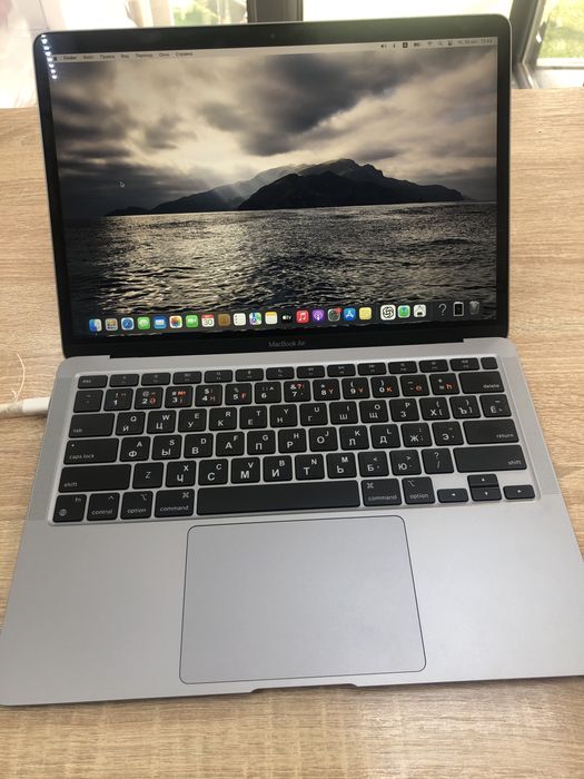 Macbook Air M1 2020[A4]
