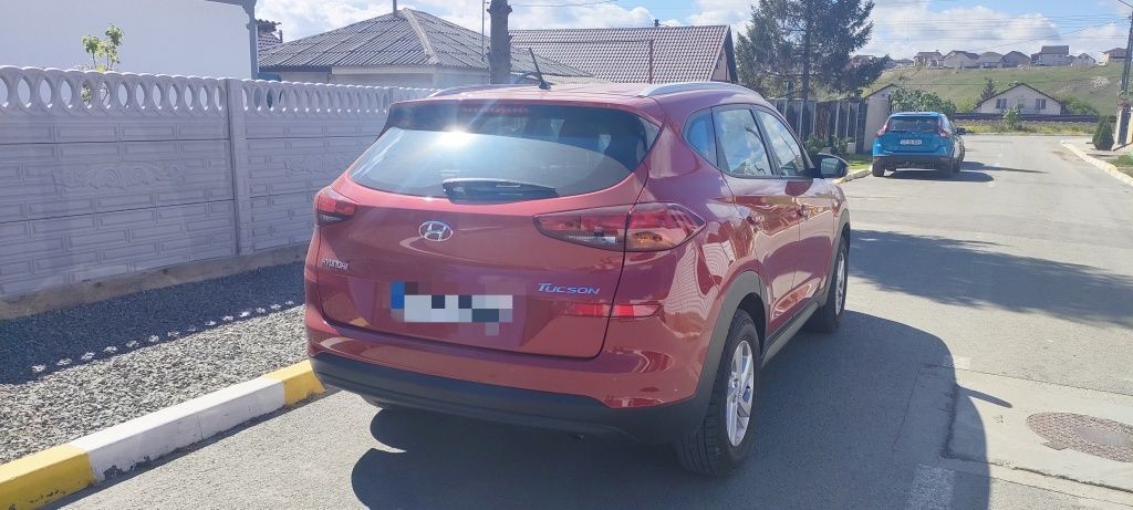 Persoană fizică , vând Hyundai Tucson